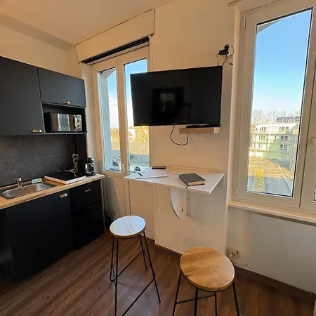 아파트 Modern In Perfect For A *